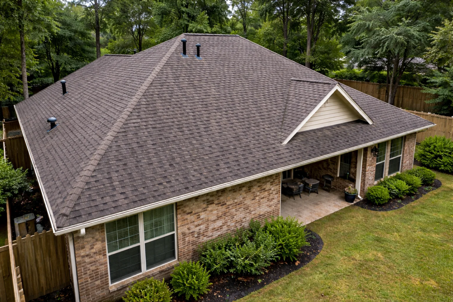 Lakewood Forest Roof Restoration – After